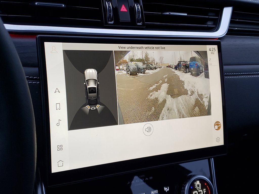 Used 2024 Jaguar XF R-Dynamic SE image 28