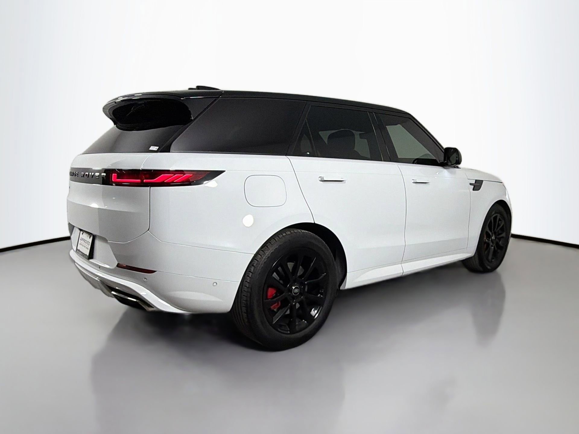 Certified 2024 Land Rover Range Rover Sport Dynamic SE image 5