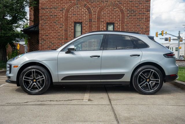 Used 2020 Porsche Macan AWD/4WD image 8