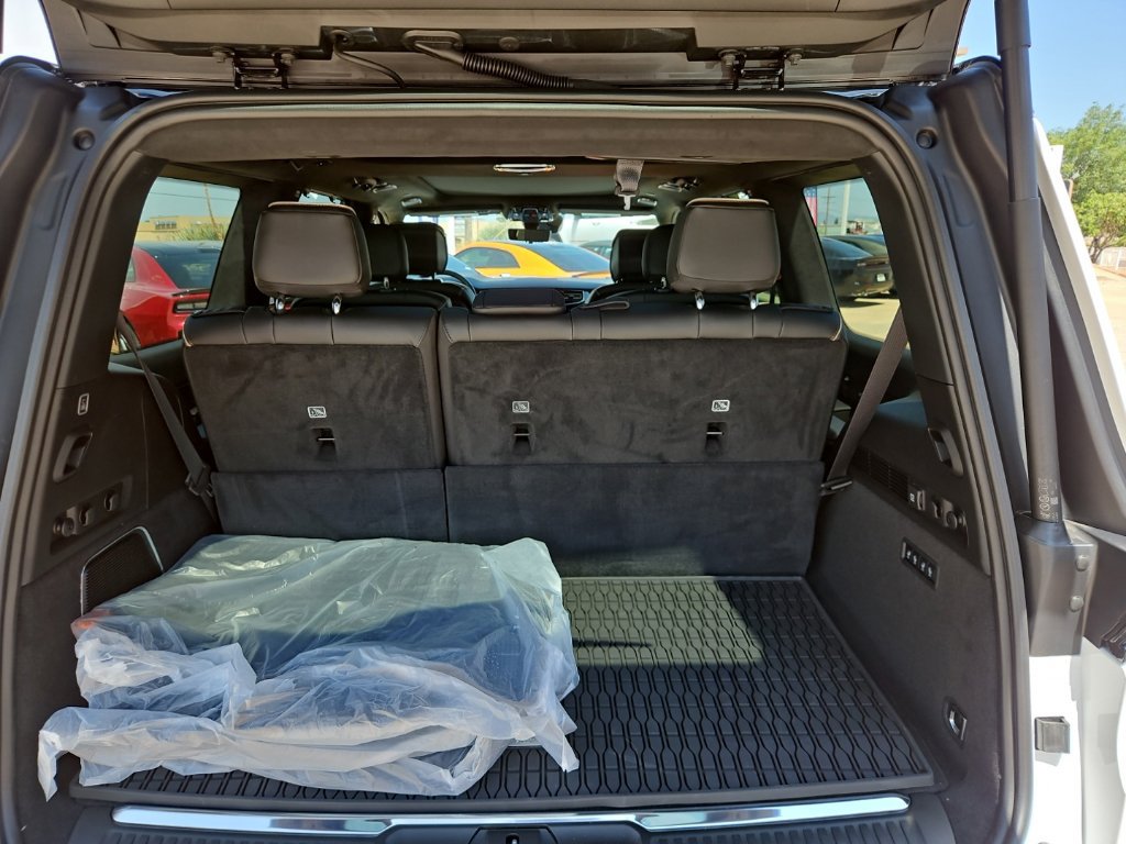 New 2026 Jeep Grand Wagoneer Summit AWD/4WD image 12