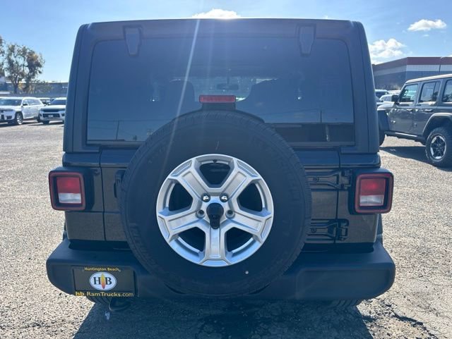 Used 2023 Jeep Wrangler Sport AWD/4WD image 6