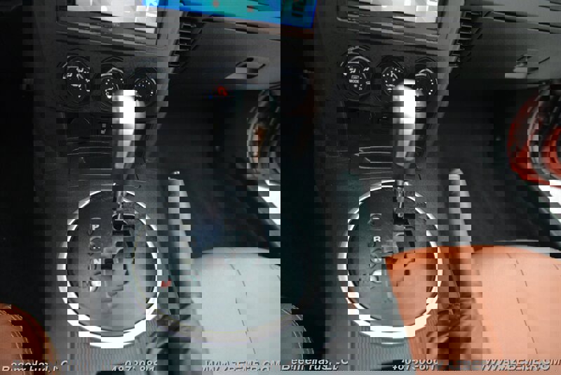 Used 2008 MAZDA MX-5 Miata Grand Touring w/ Premium Pkg image 28