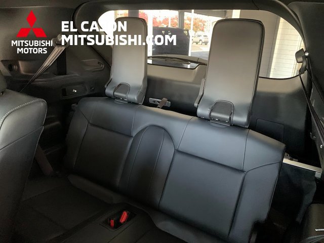 Used 2025 Mitsubishi Outlander SEL Black Edition image 15