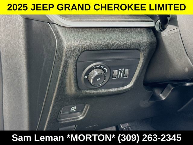 New 2025 Jeep Grand Cherokee Limited image 10