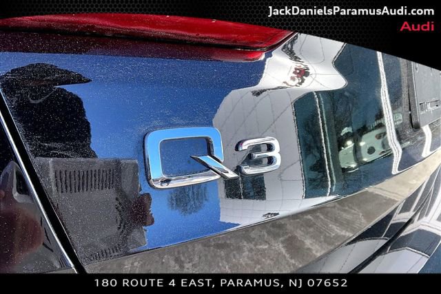 Used 2025 Audi Q3 2.0T Premium w/ Convenience Package image 23
