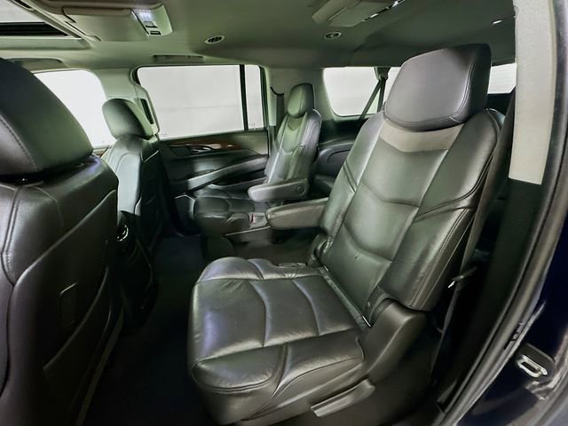 Used 2020 Cadillac Escalade ESV Luxury image 27