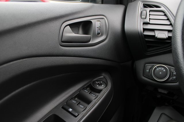 Used 2018 Ford Escape S image 20