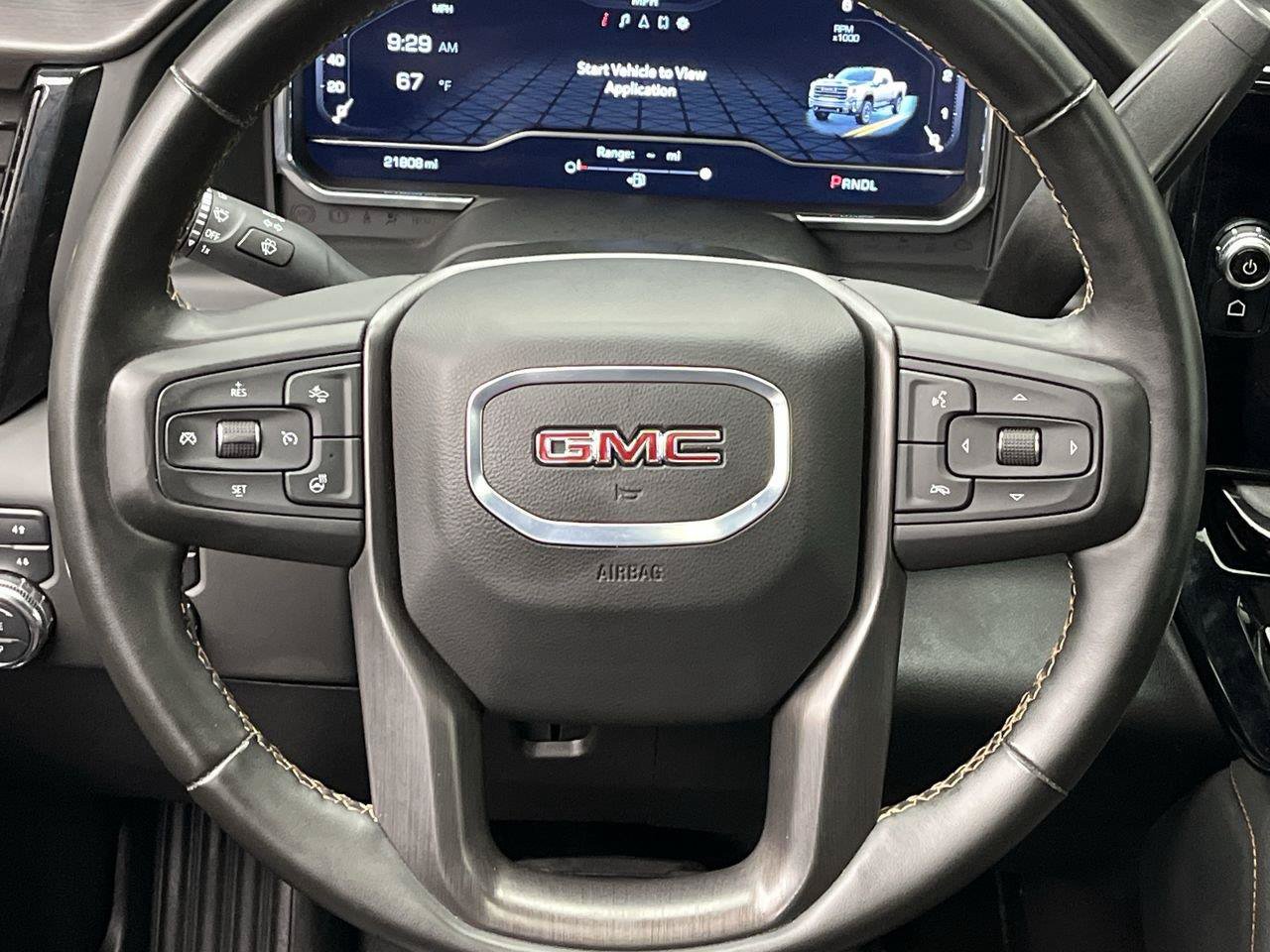 Certified 2025 GMC Sierra 2500 AT4 w/ AT4 Premium Plus Package AWD/4WD image 17