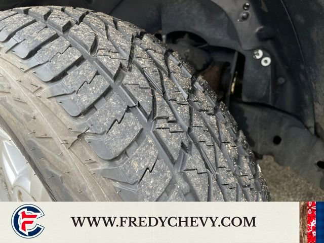 Used 2004 Chevrolet Colorado LS w/ Power Convenience Package image 24