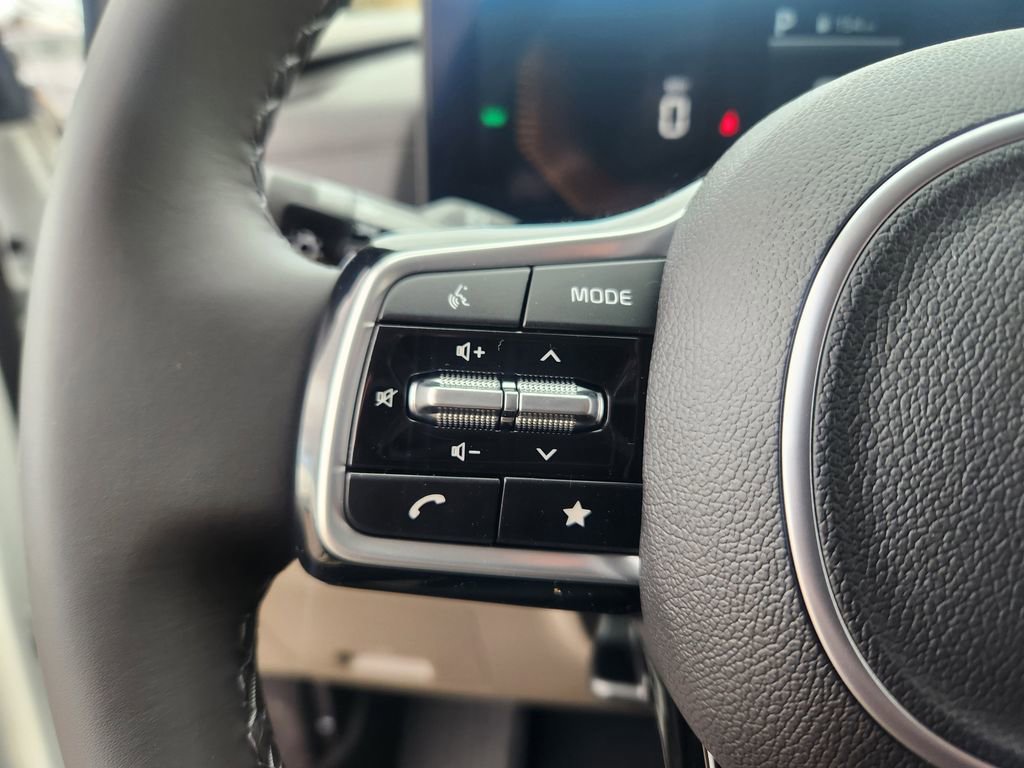 New 2026 Kia Carnival LXS image 17