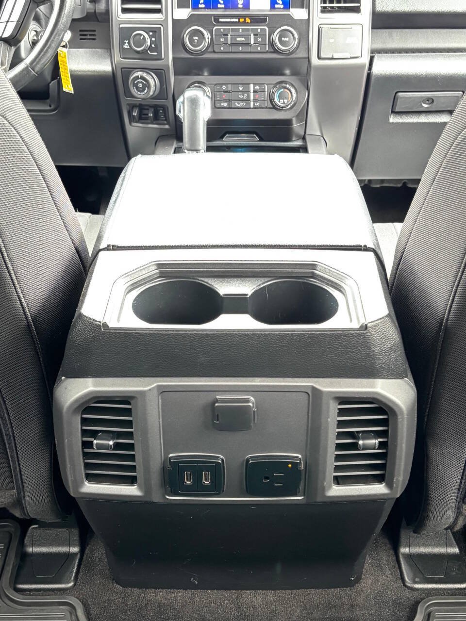 Used 2020 Ford F150 XLT w/ Equipment Group 302A Luxury AWD/4WD image 26