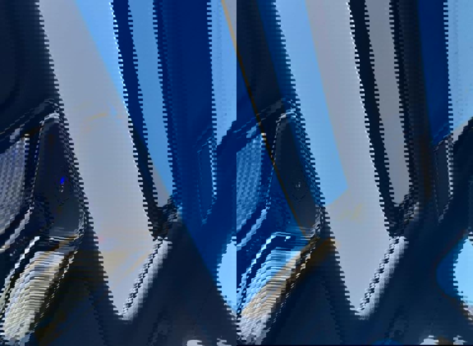 Used 2021 BMW 740i w/ M Sport Package image 23