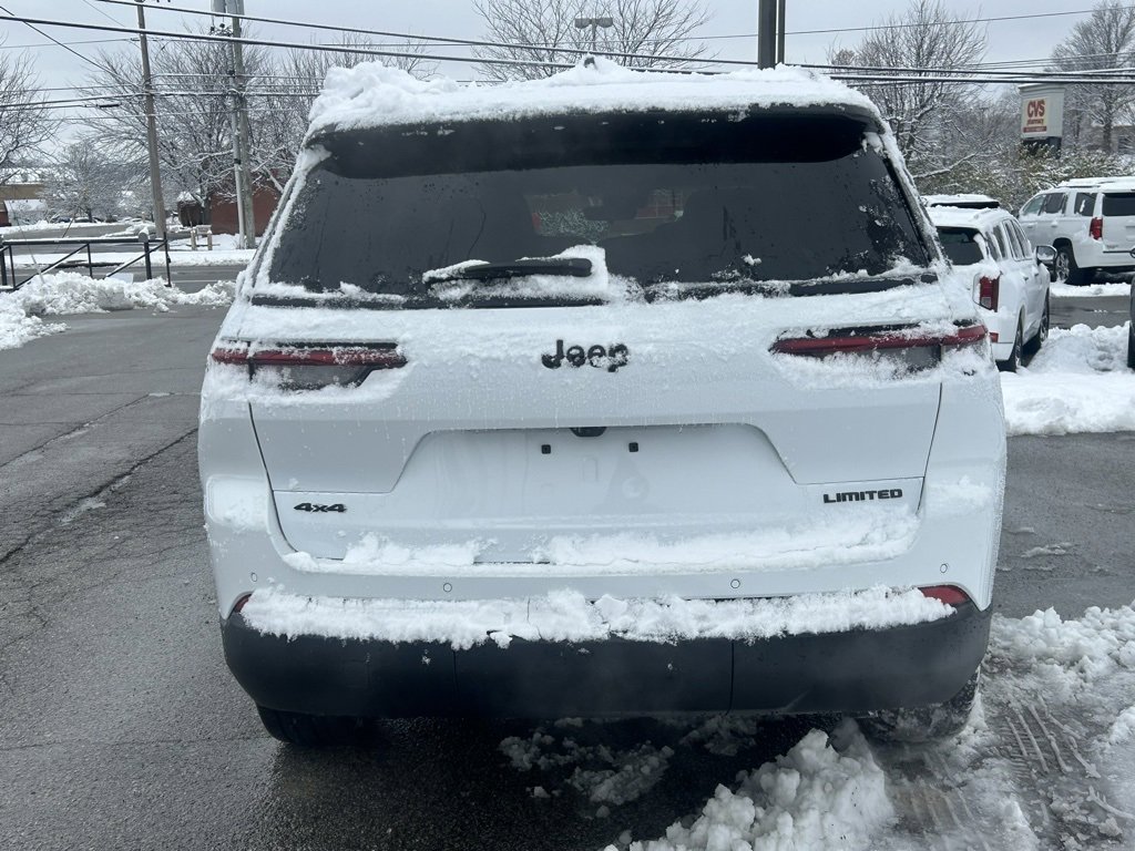 New 2025 Jeep Grand Cherokee L Limited w/ Black Appearance Package image 7