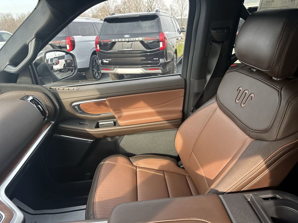 New 2026 Ford Expedition Max King Ranch image 11