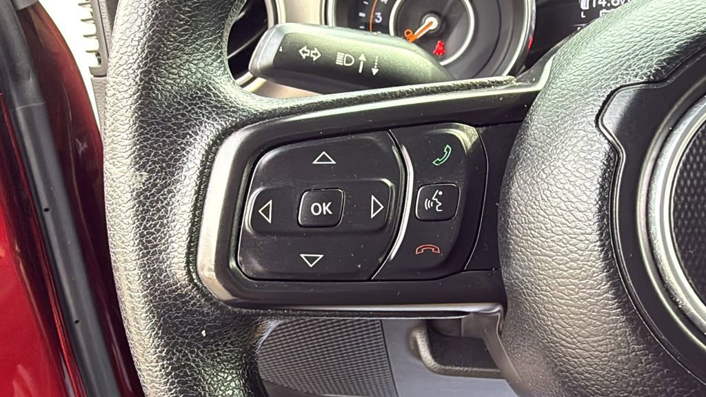 Used 2021 Jeep Gladiator Sport image 21