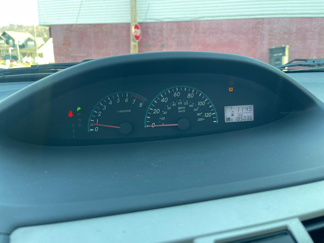 Used 2011 Toyota Yaris Sedan image 12