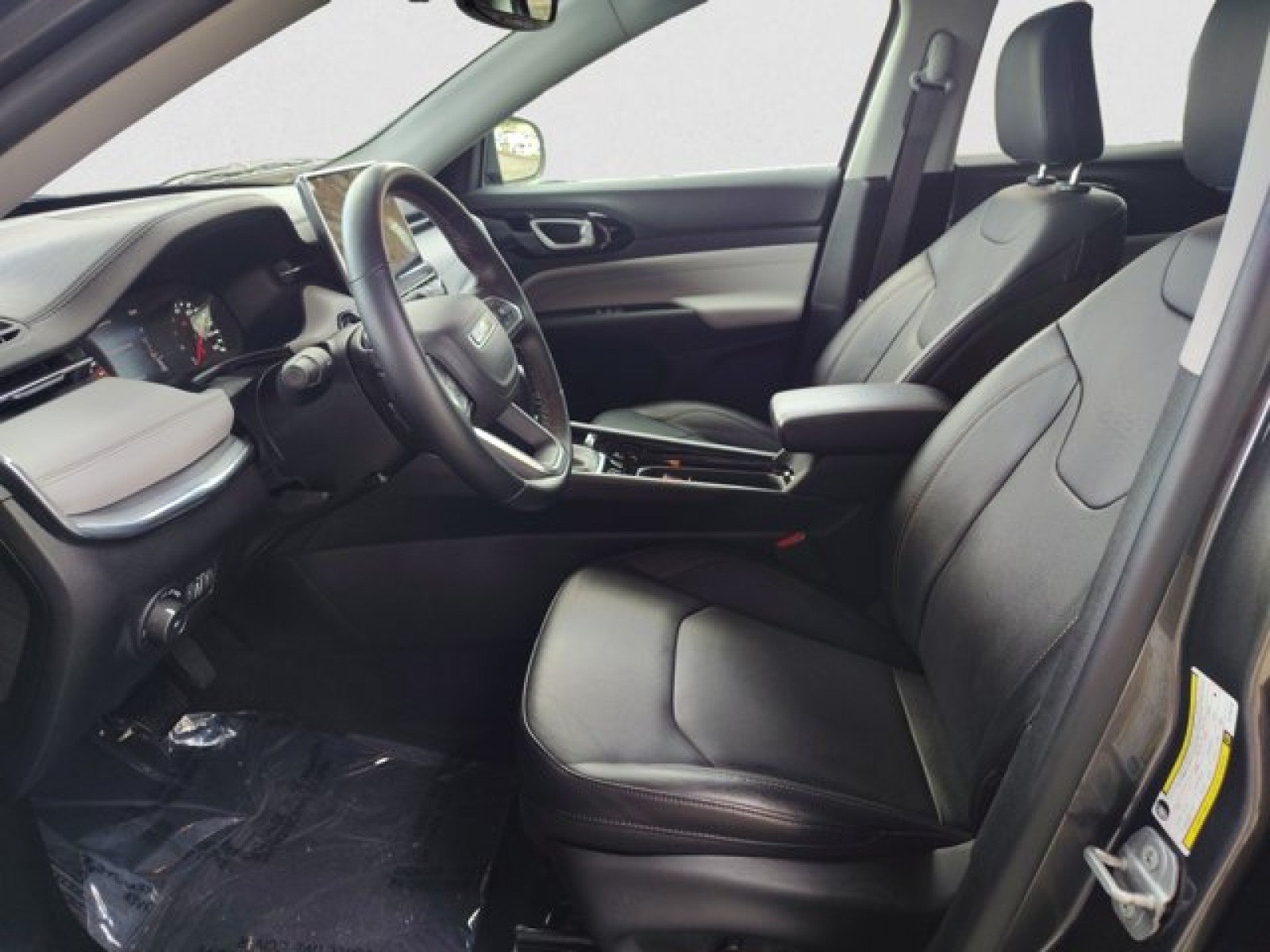 Used 2022 Jeep Compass Limited AWD/4WD image 10