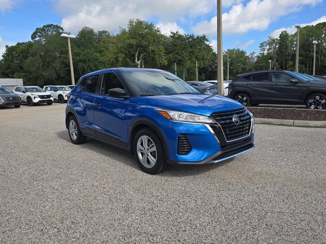 Certified 2021 Nissan Kicks S FWD image 2