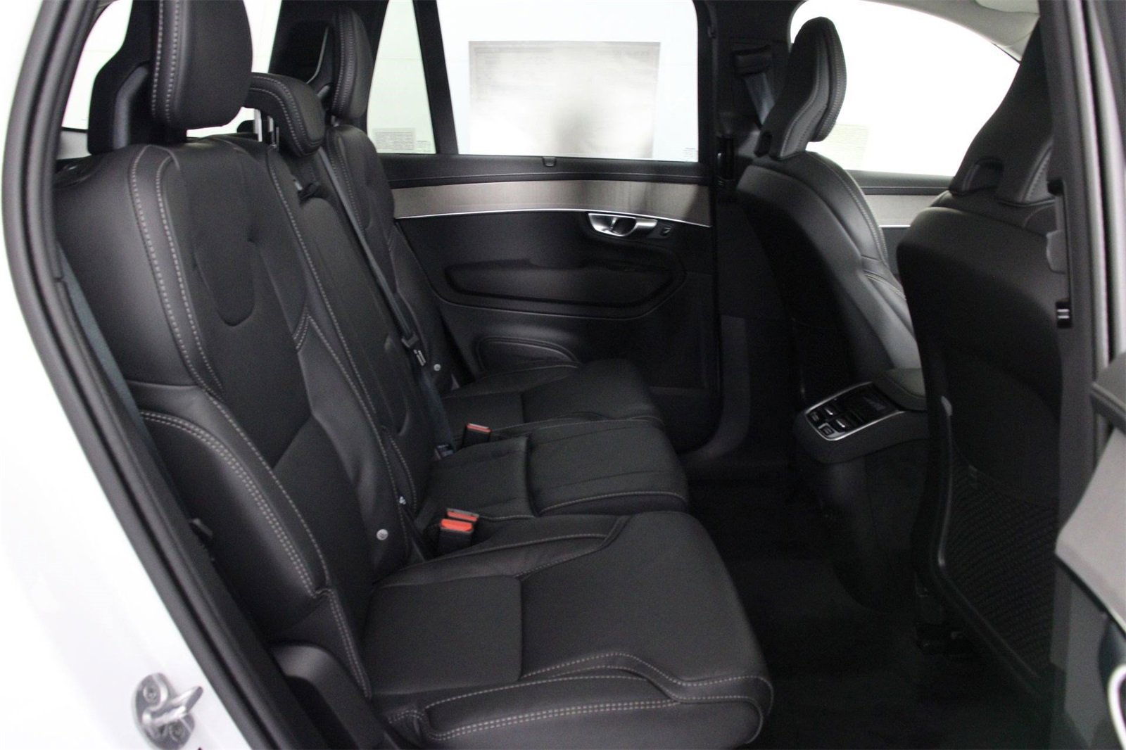 New 2026 Volvo XC90 B6 Ultra image 11