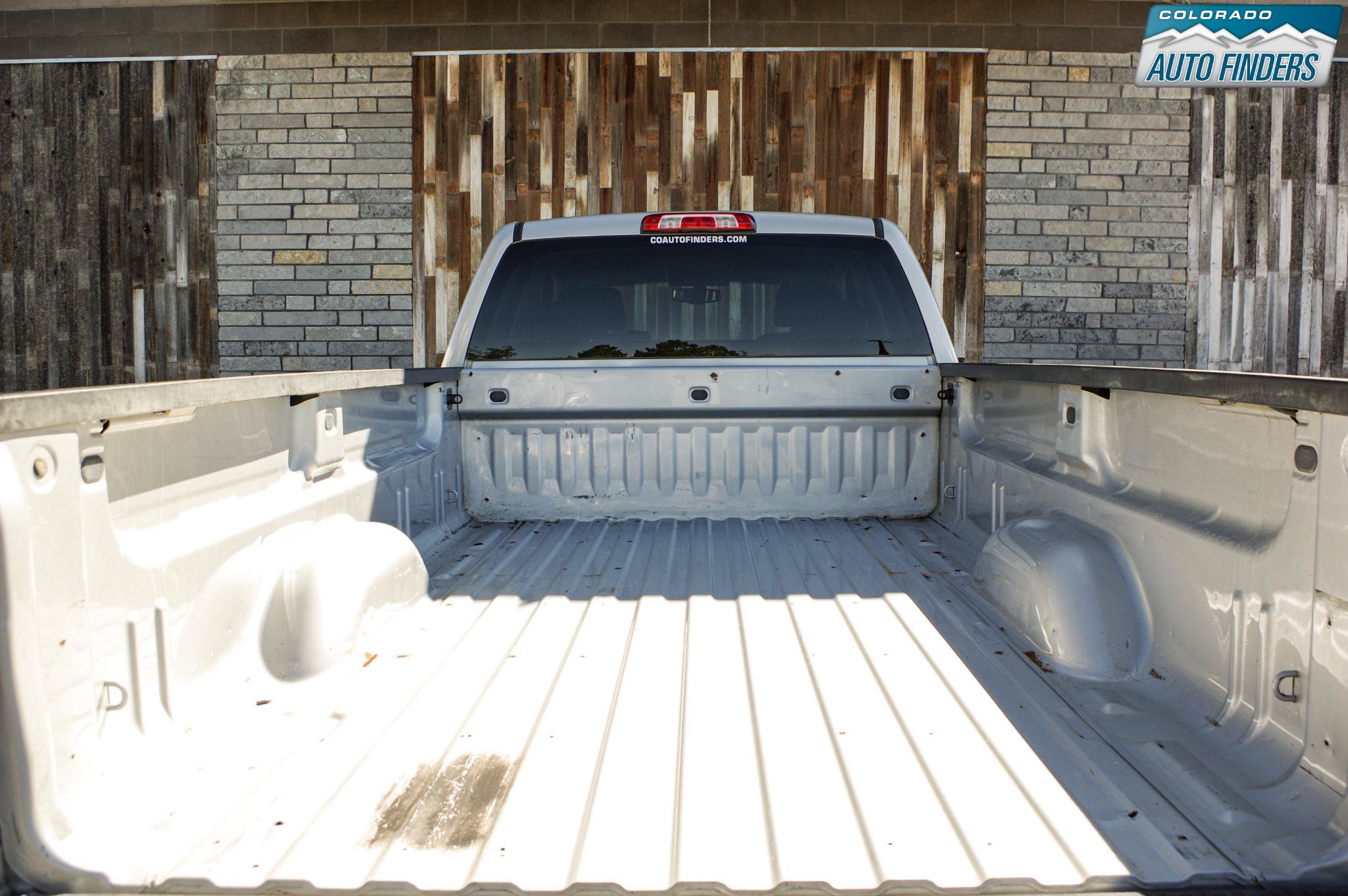 Used 2017 GMC Sierra 2500 SLE w/ Snow Plow Prep Package AWD/4WD image 23