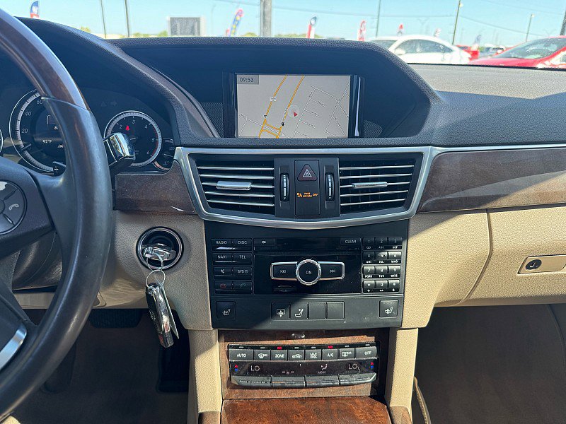 Used 2013 Mercedes-Benz E 350 BlueTEC Sedan w/ Premium 1 Pkg image 14
