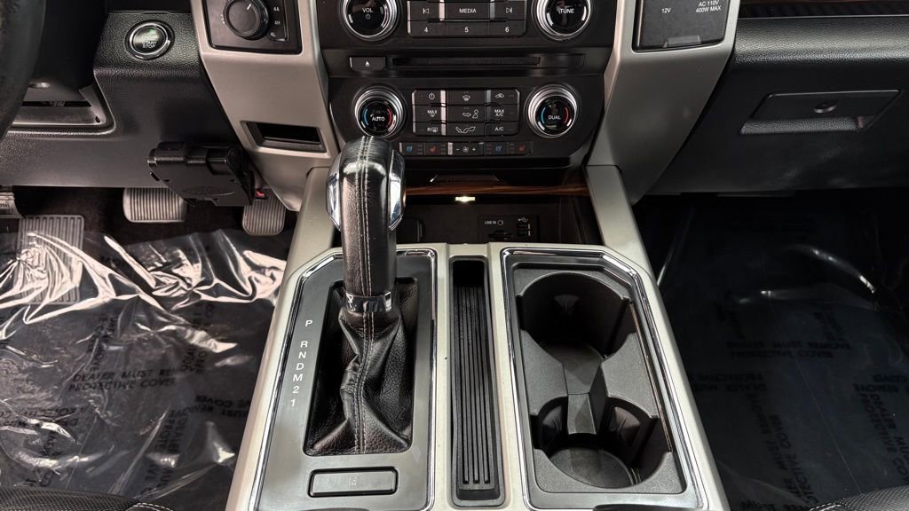 Used 2015 Ford F150 Lariat w/ Equipment Group 502A Luxury AWD/4WD image 40