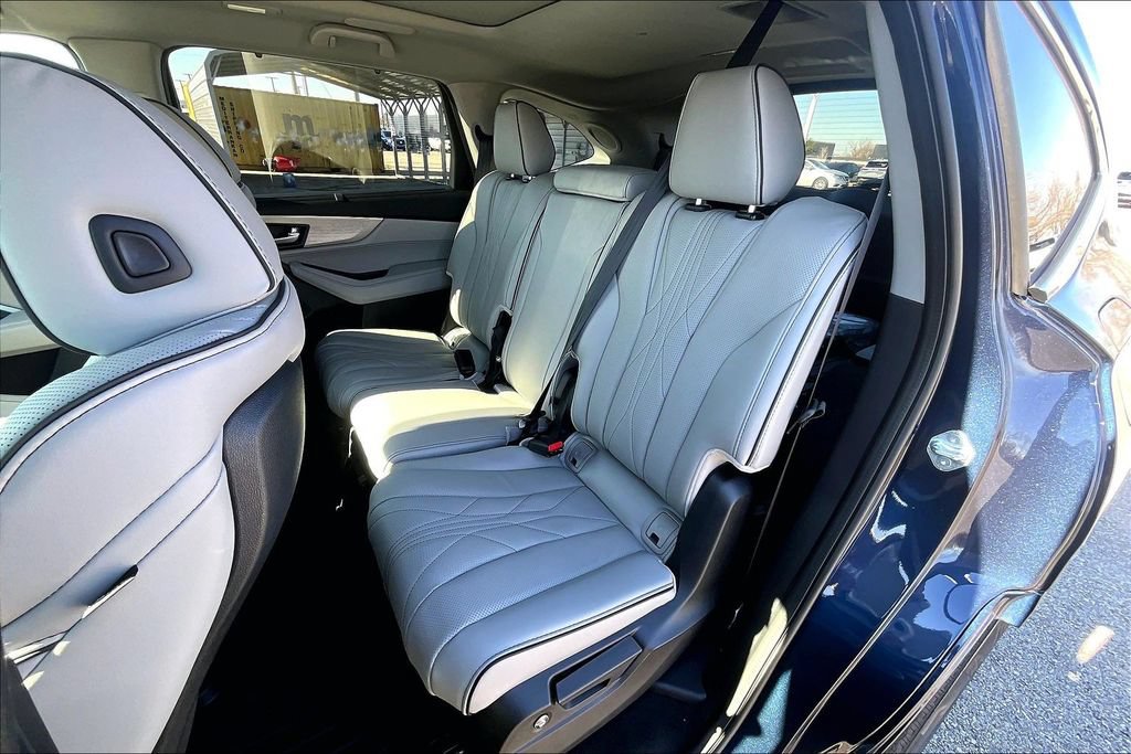 New 2026 Acura MDX w/ Advance Package AWD/4WD image 15