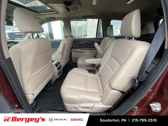 Used 2020 Honda Pilot Touring image 28