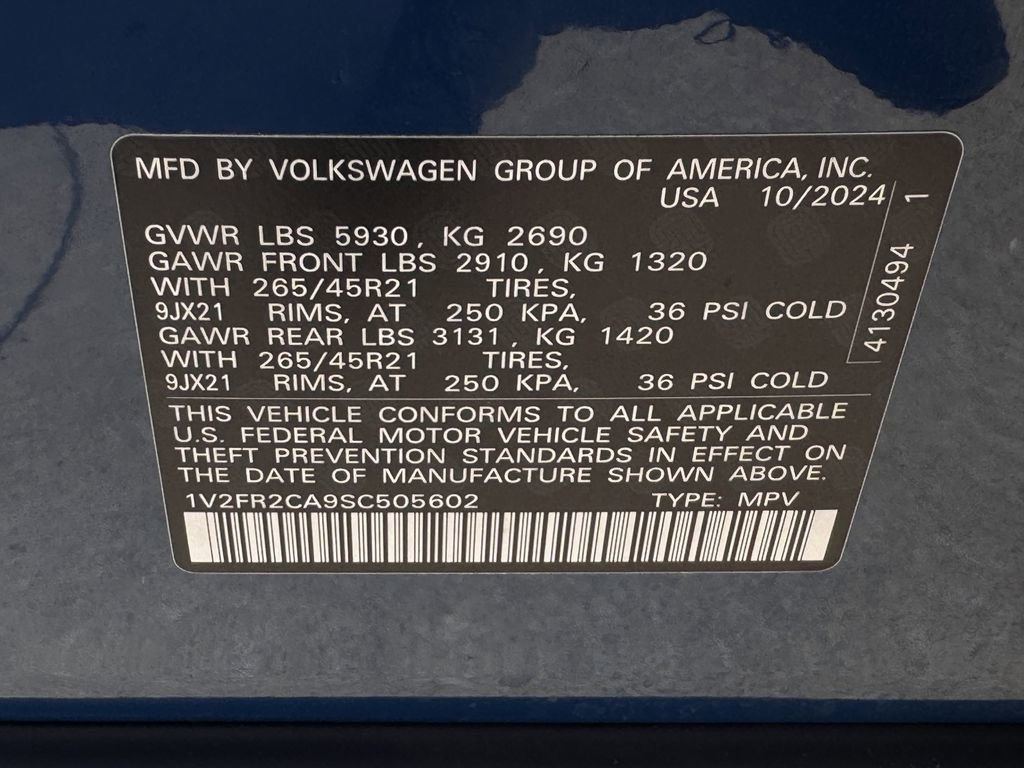 Used 2025 Volkswagen Atlas SEL Premium R-Line AWD/4WD image 30