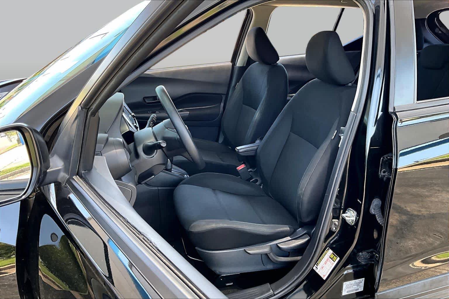 Used 2024 Nissan Kicks S FWD image 8