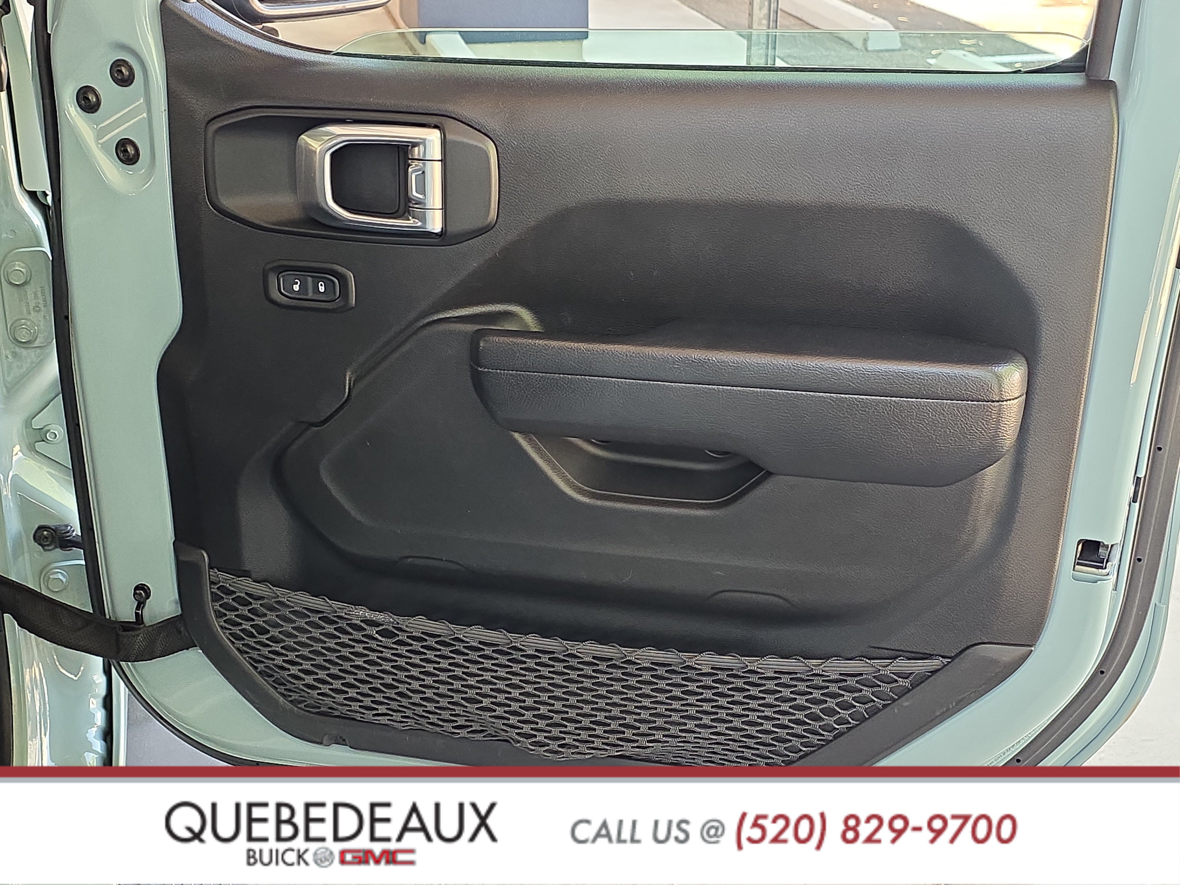 Used 2023 Jeep Wrangler Unlimited Sport AWD/4WD image 28