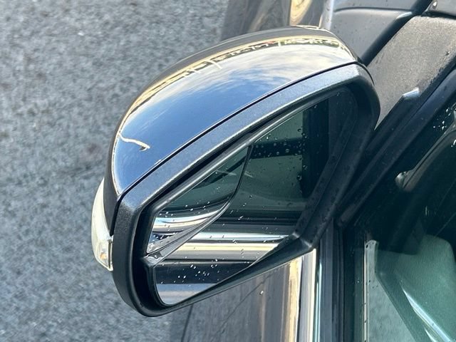 Used 2019 Ford Escape Titanium AWD/4WD image 15