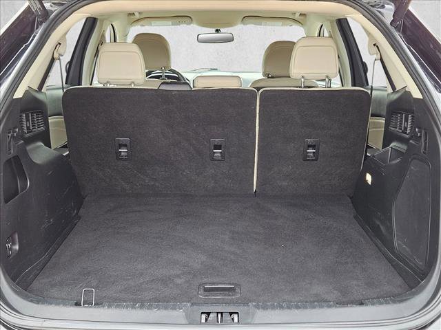 Used 2018 Ford Edge Titanium w/ Technology Package image 6