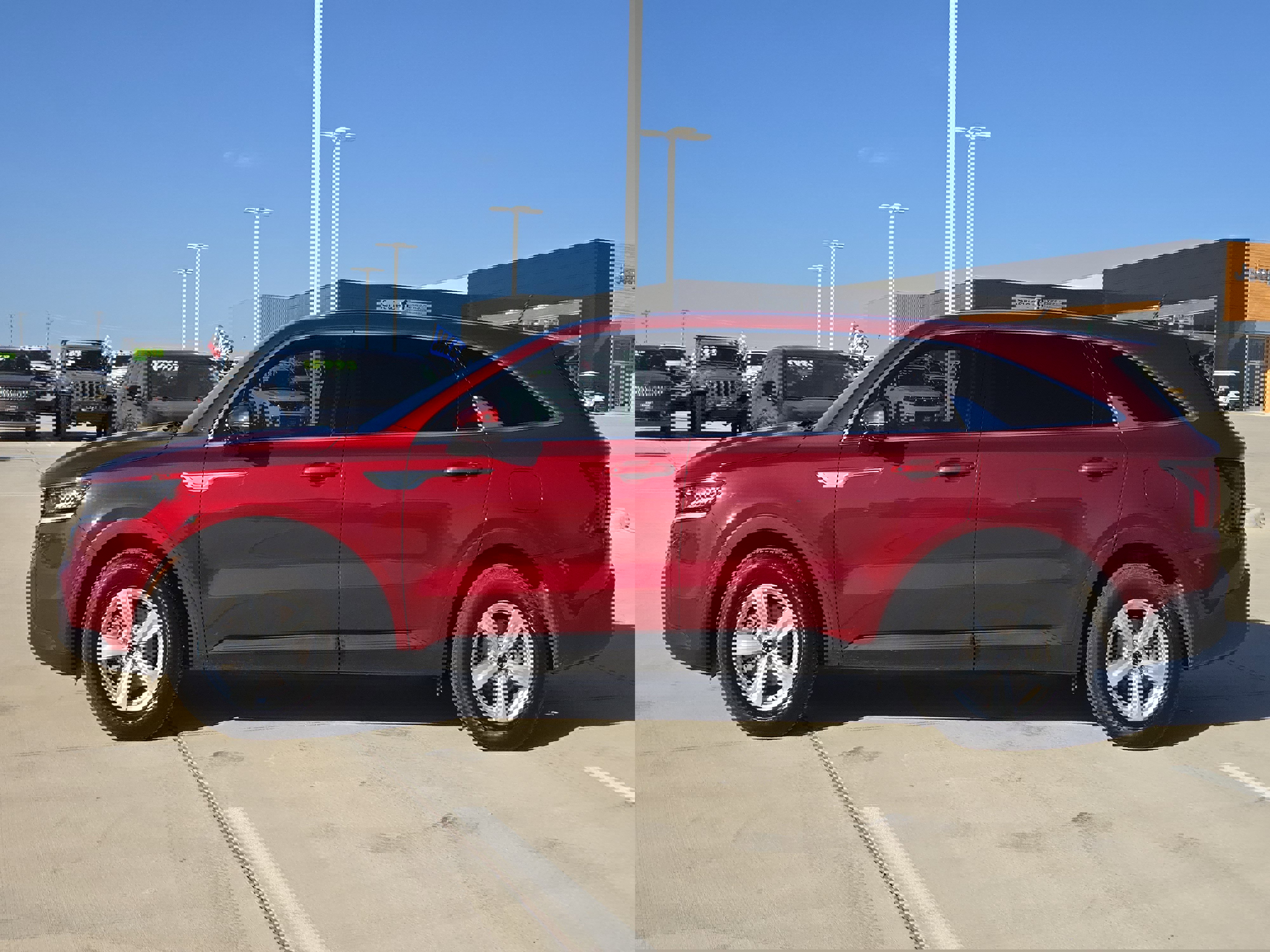 Used 2023 Kia Sorento LX image 5