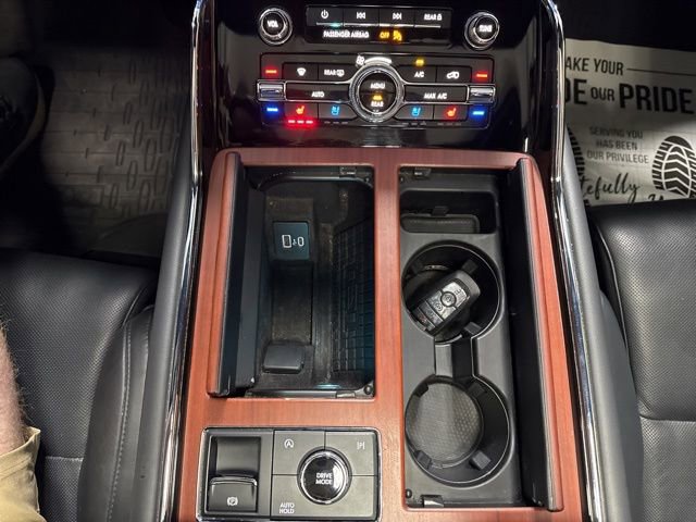 Used 2023 Lincoln Navigator Reserve image 11