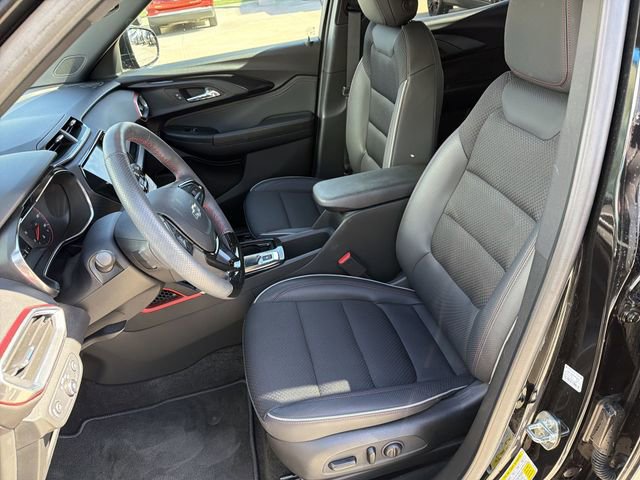 Certified 2023 Chevrolet TrailBlazer RS w/ Convenience Package image 13