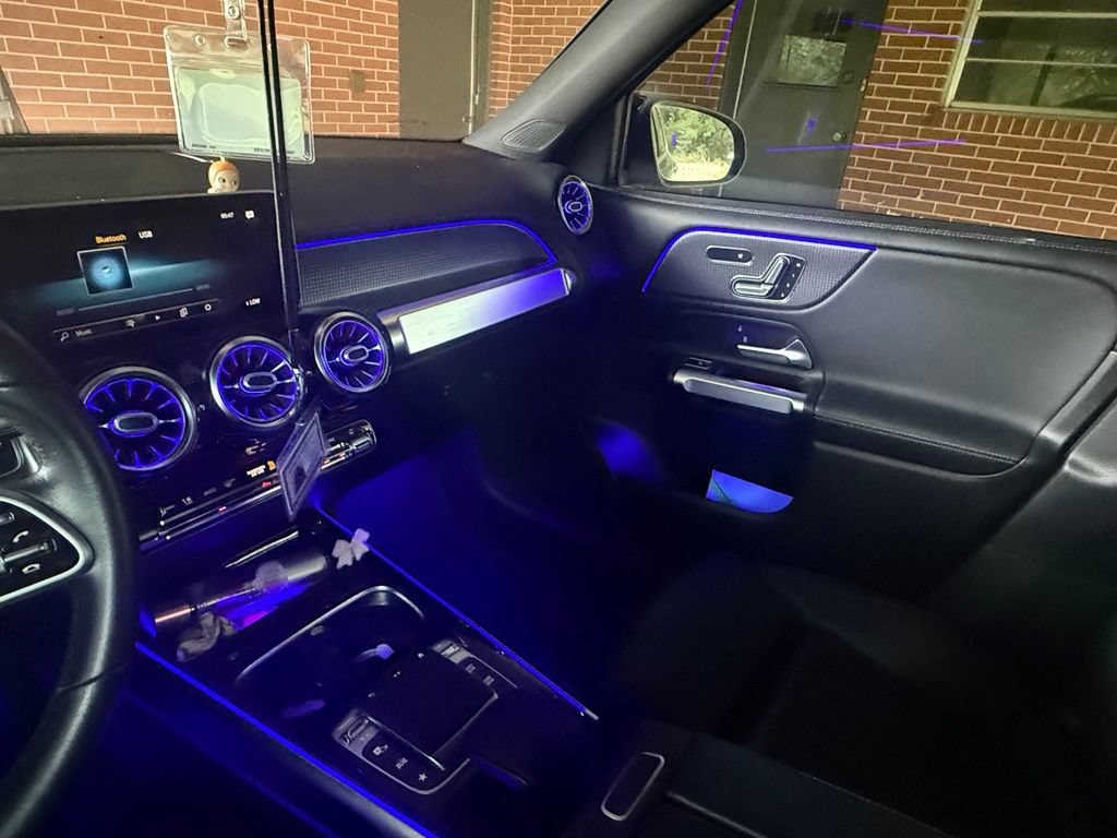 Used 2020 Mercedes-Benz GLB 250 image 7