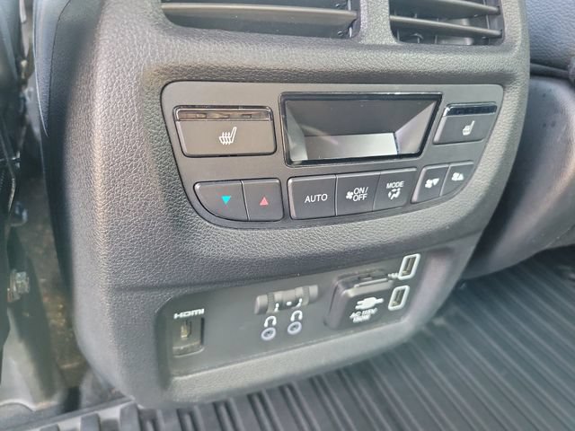 Used 2020 Honda Pilot Elite image 14
