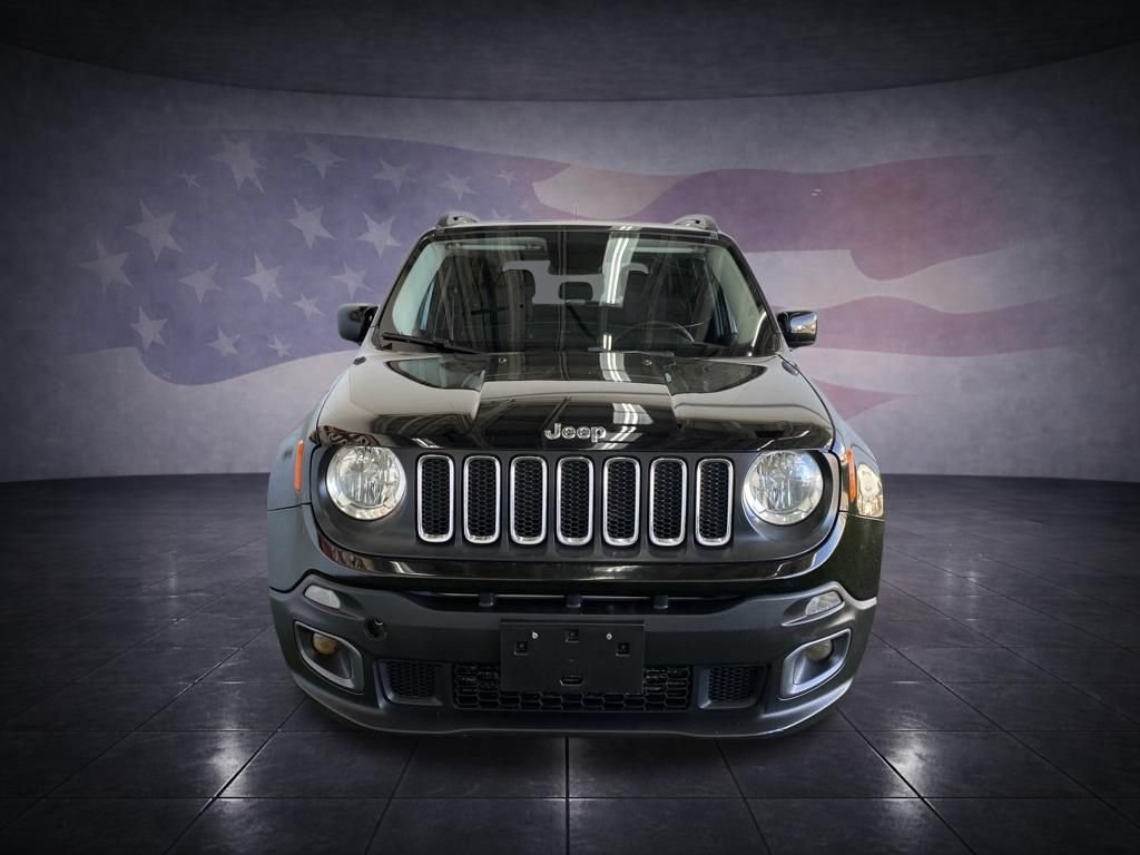 Used 2017 Jeep Renegade Latitude FWD image 8