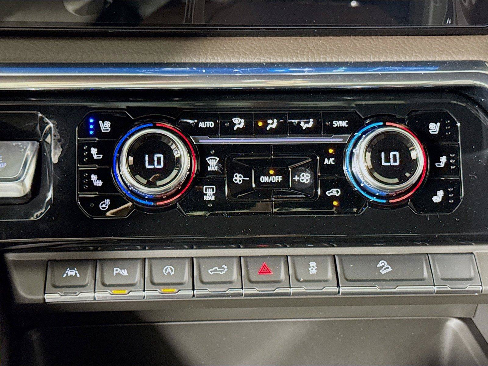 Used 2026 GMC Sierra 1500 Denali w/ Technology Package AWD/4WD image 10