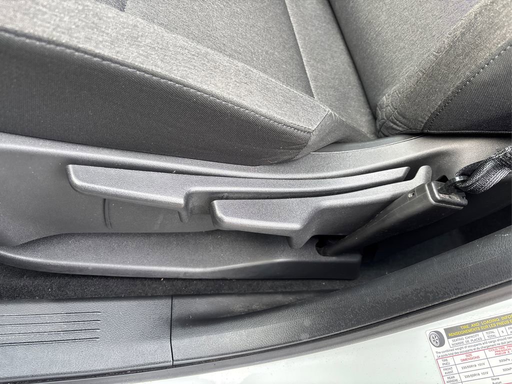 Used 2023 Nissan Ariya FWD image 29