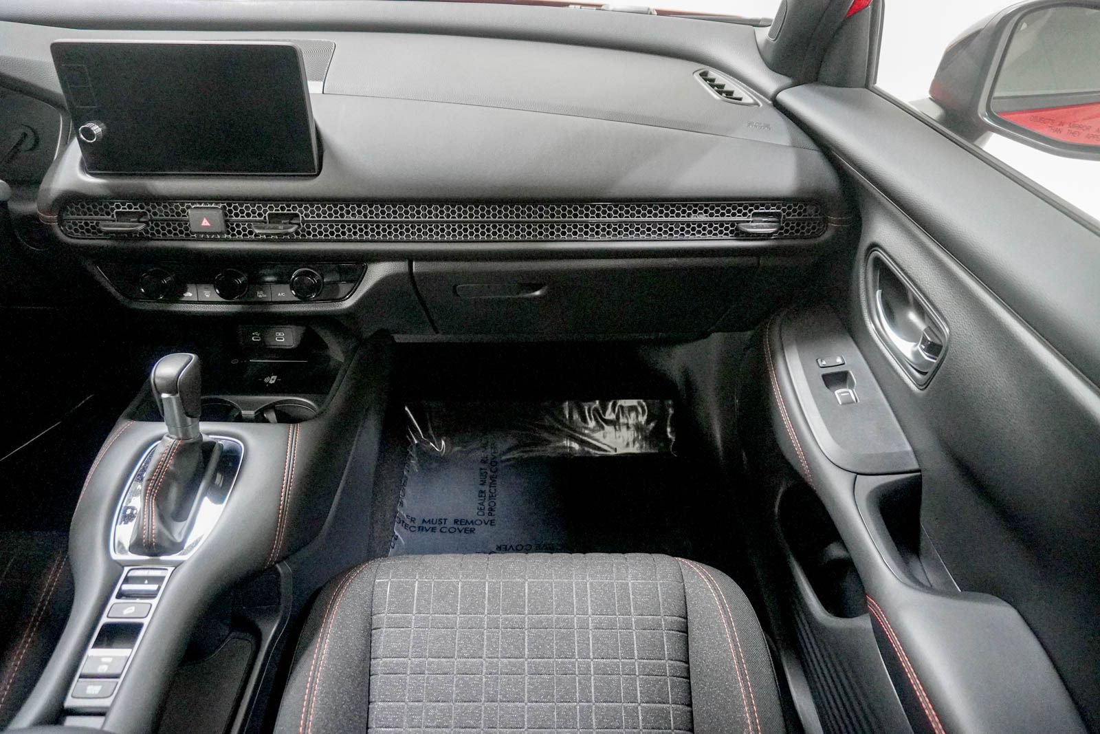 Certified 2026 Honda HR-V Sport image 28