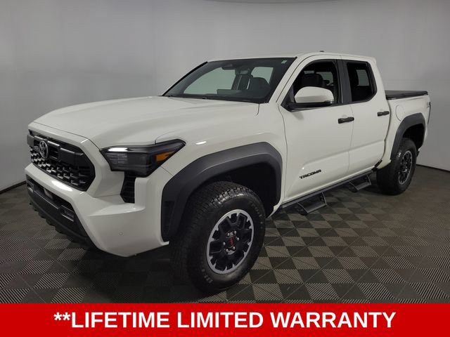 Used 2024 Toyota Tacoma TRD Off-Road w/ TRD Off Road Upgrade Package AWD/4WD image 3