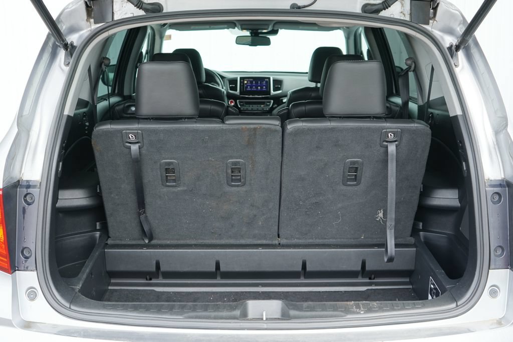 Used 2016 Honda Pilot Elite image 9