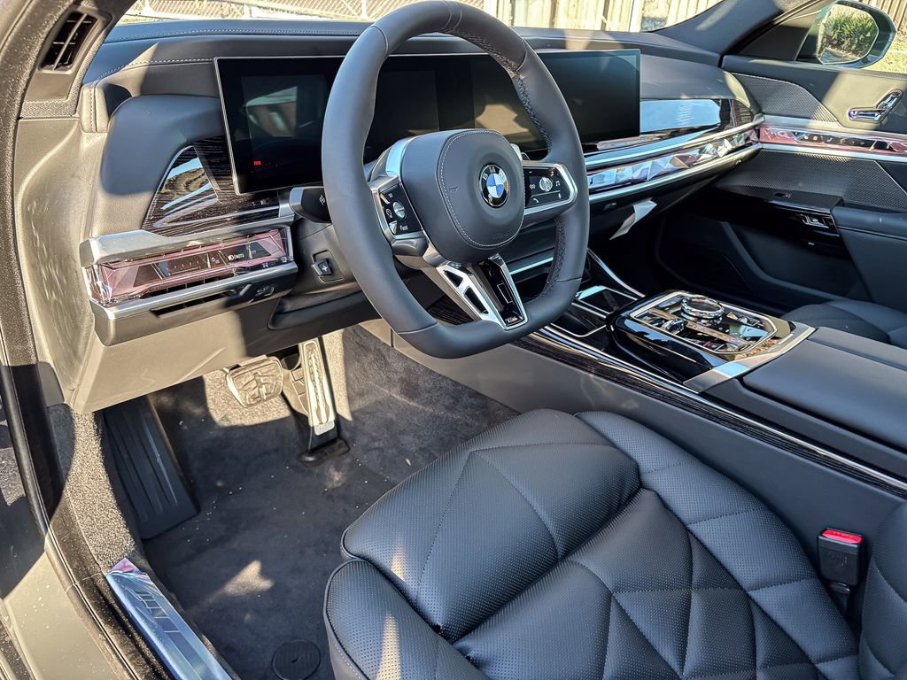 New 2026 BMW 740i xDrive w/ Premium Package image 12