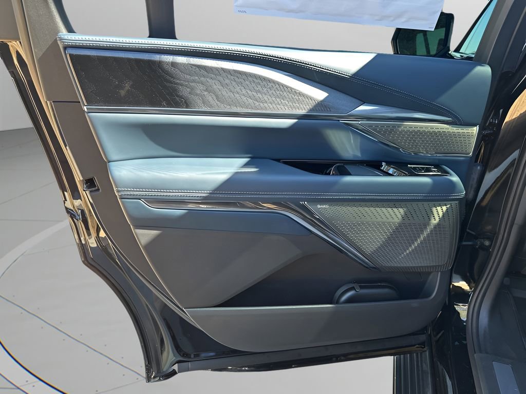 New 2026 Cadillac Escalade IQ Luxury 2 w/ LPO, Floor Liner Package image 17