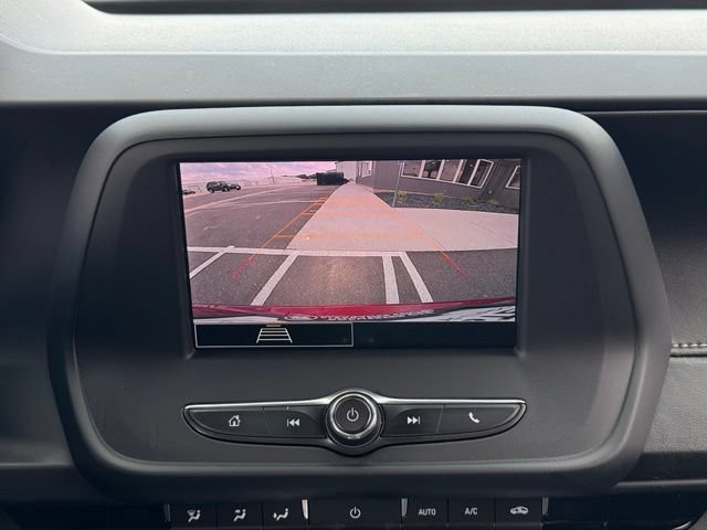 Used 2021 Chevrolet Camaro LT w/ Wild Cherry Design Package 1 RWD image 4