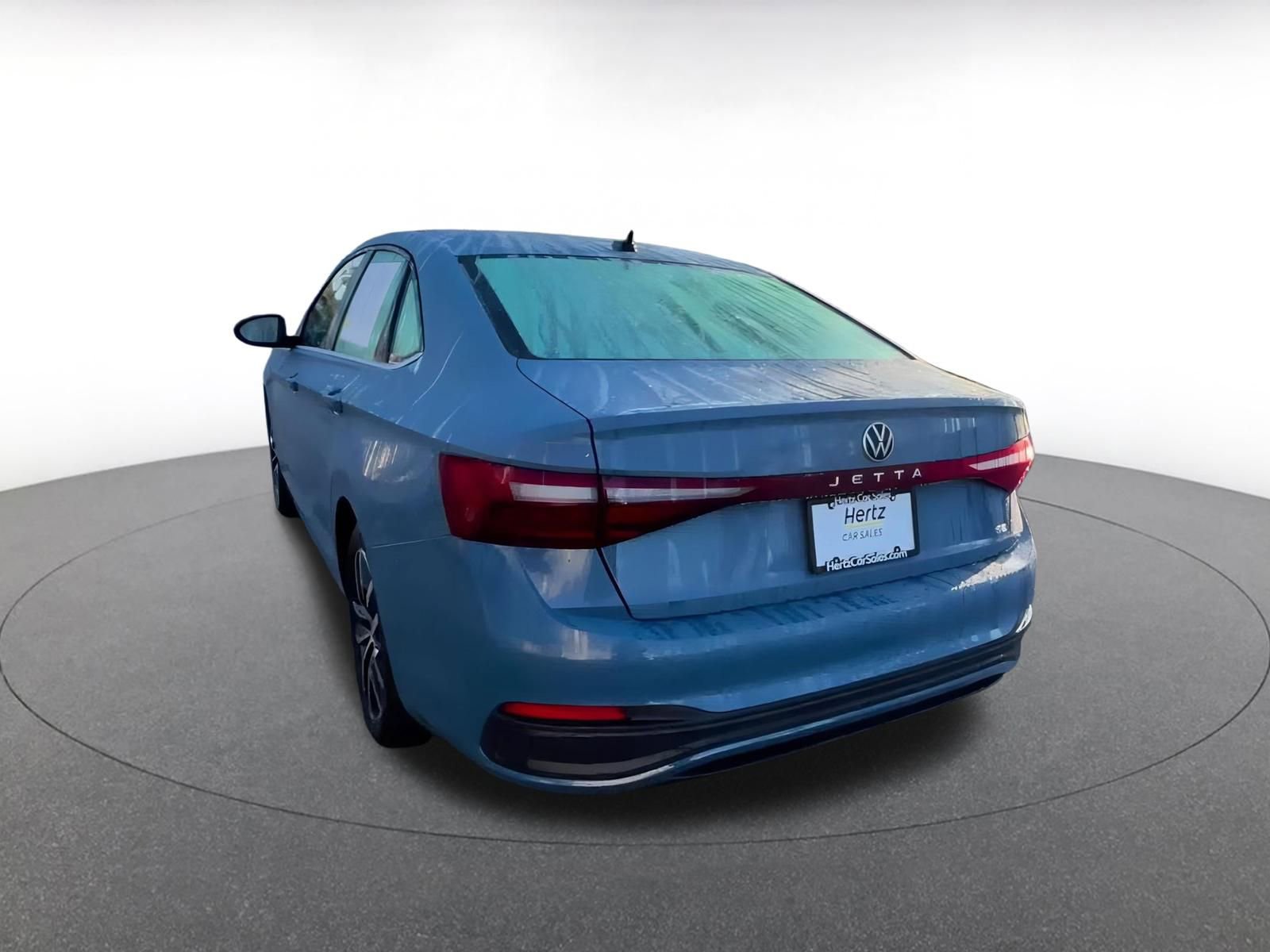 Used 2025 Volkswagen Jetta SE image 11