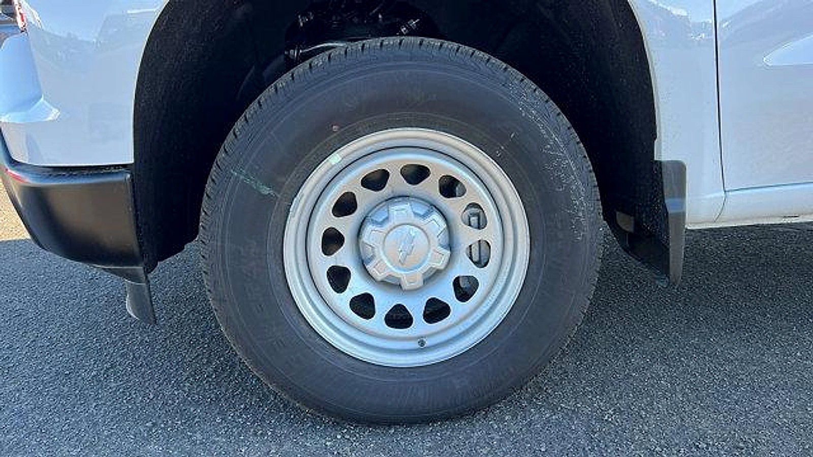 New 2026 Chevrolet Silverado 1500 W/T image 12