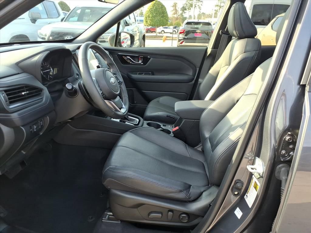 Used 2025 Subaru Forester Limited image 19